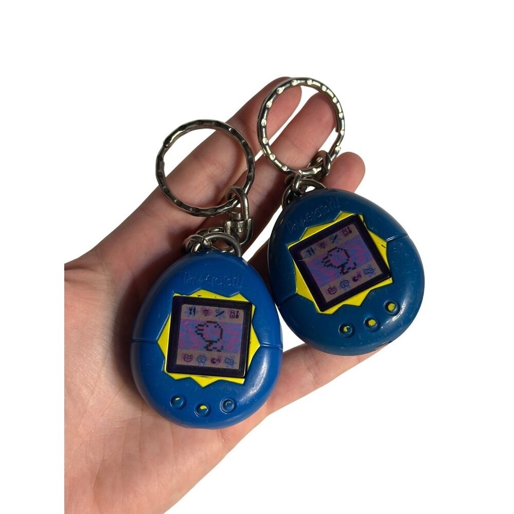 VTG 1997 McDonald’s Tamagotchi Blue‎ Keychain Toy Retro Pet Set-of-2 Happy Meal